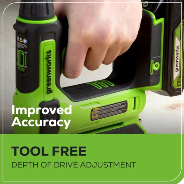 ⁦אקדח מסמרים נטען 24V מקצועי T50 (גוף בלבד) מבית GREENWORKS⁩ – תמונה ⁦4⁩